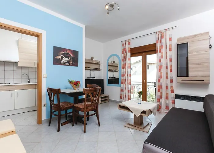 One-bedroom In Okrug Gornji Appartement Trogir