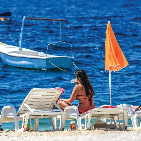 شقة One-bedroom In Okrug Gornji *